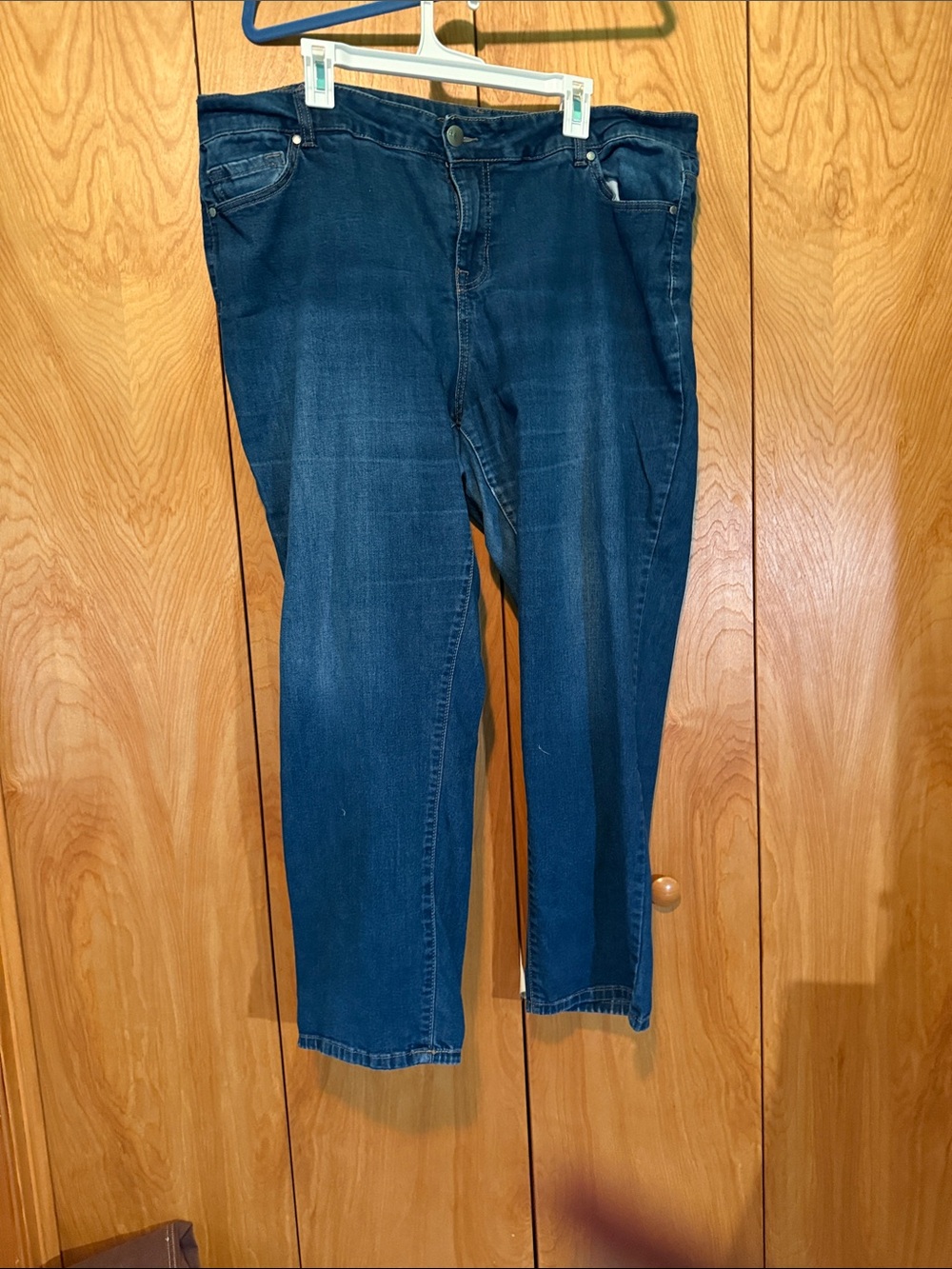 Women’s Dark Blue Jeans - Classic Straight Fit Avenue